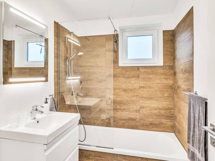 Ferienhaus für 6 Personen, mit Kinderpool und Terrasse sowie Sauna in Lembruch - 4