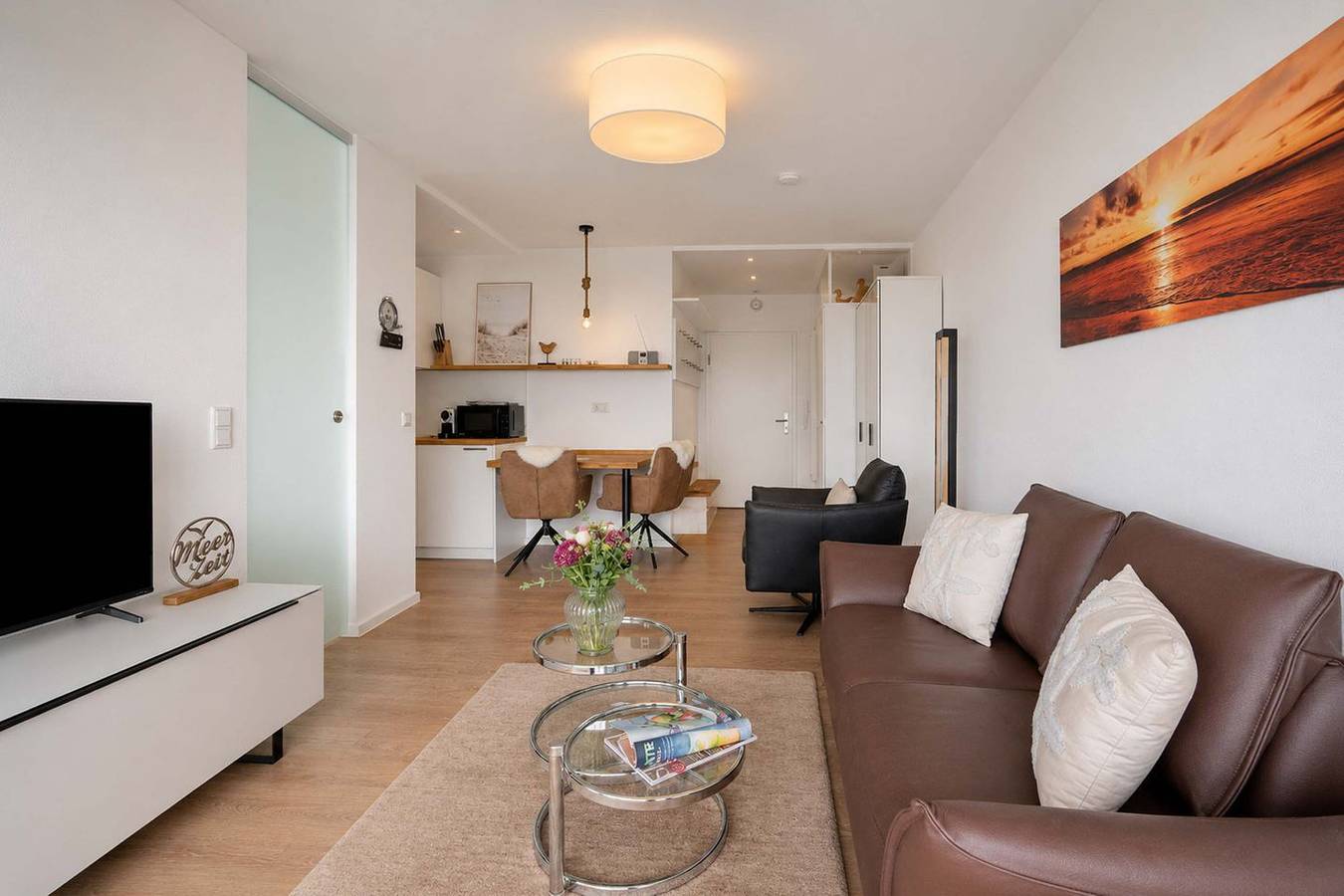 Ganze Wohnung, Hochwertiges Appartement mit Westbalkon und seitlichem Meerblick für 2 Personen in Norderney