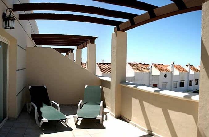 Ferienwohnung für 2 Personen, mit Balkon und Pool sowie Ausblick in Zahara de los Atunes - 4