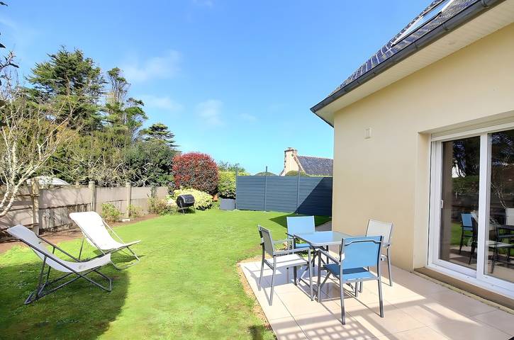 Maison de vacances « Gîte Paul Sallou » avec terrasse, jardin privés et Wi-Fi in Perros-Guirec, Côte de Granit Rose