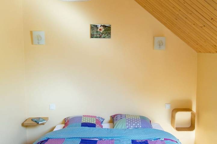 Gîte pour 4 personnes, avec jardin à Plédéliac - 3