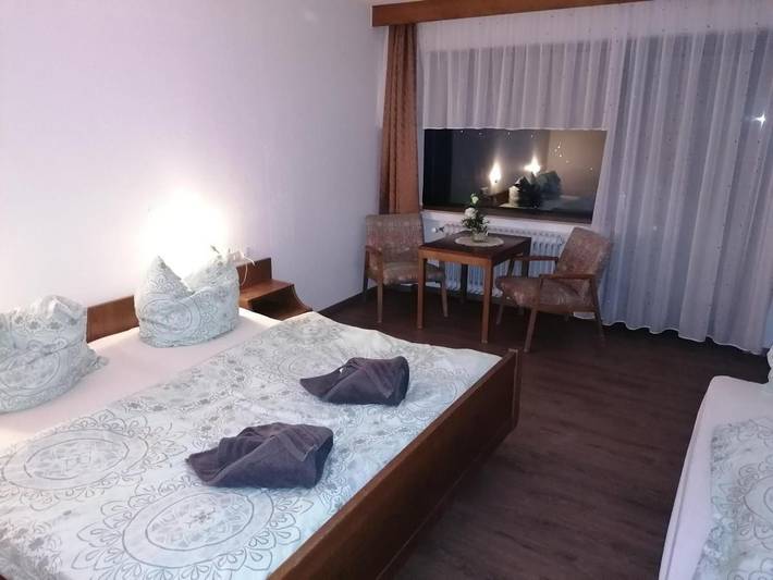 Maison d’hôte pour 2 personnes, avec vue et balcon à Hornberg