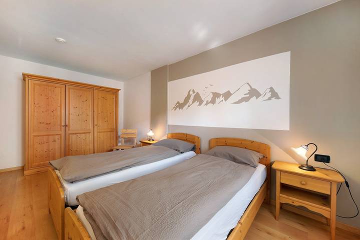 Appartamento intero, Appartamento "Residence Montebel Bilocale" con vista sulle montagne, giardino e terrazza in Tesero, Dolomiti di Fiemme