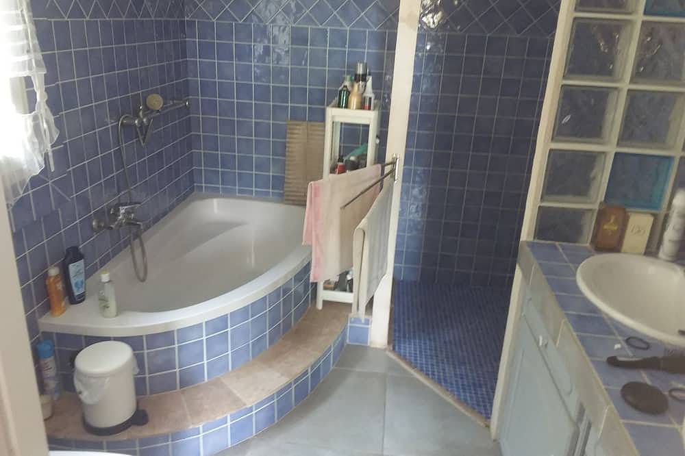 Villa in Taradeau, Draguignan Region