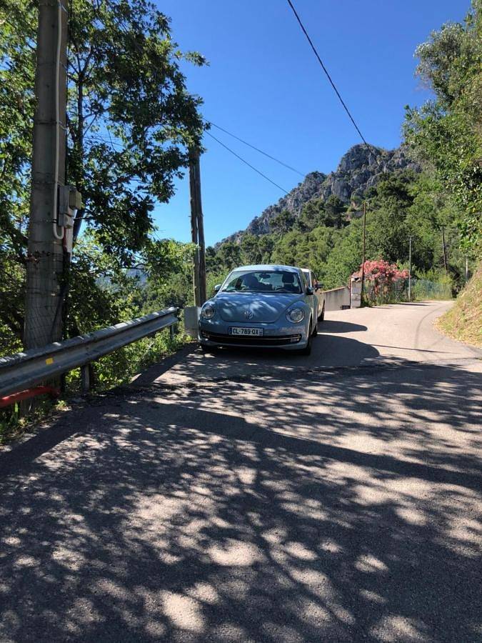Location de vacances pour 5 personnes, avec jacuzzi et jardin à Gilette - 3