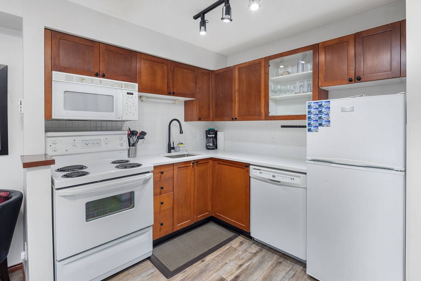 Geheel appartement, 2Br Townhome with private hot tub and pool. Gr 76 in Whistler, Whistler Blackcomb