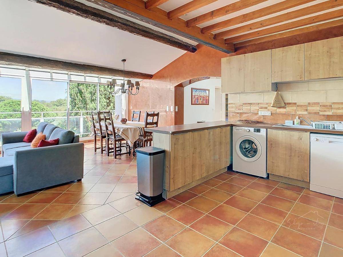 Appartement entier, Le Héron Cendré - Appartement avec vue in La Redorte, Région de Carcassonne