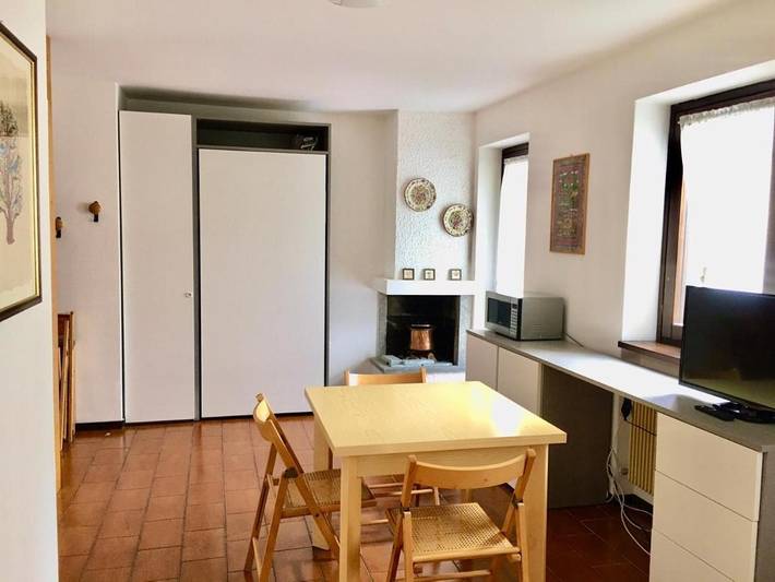 Appartamento per 4 persone, con Balcone e Panorama a Chiesa in Valmalenco