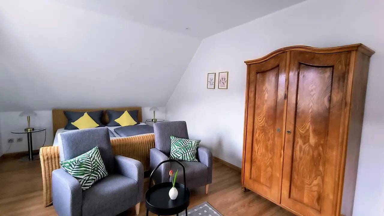 Ganze Ferienwohnung, Ferienwohnung für 2 Personen (41 m²) in Mehring, Moseleifel