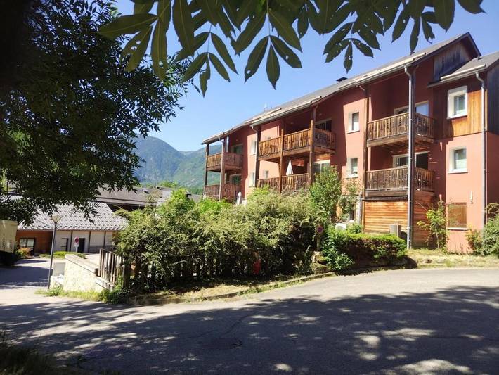 Gîte pour 4 personnes, avec Piscine dans Bains Du Couloubret - 2