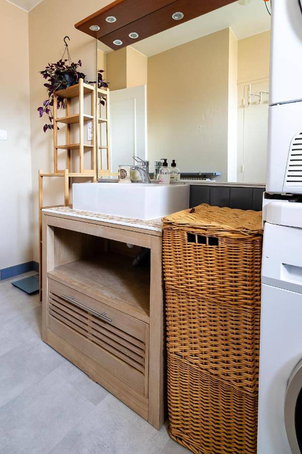 Location de vacances pour 15 personnes, avec jacuzzi et sauna ainsi que jardin et piscine, adapté aux familles à Romagnat - 4