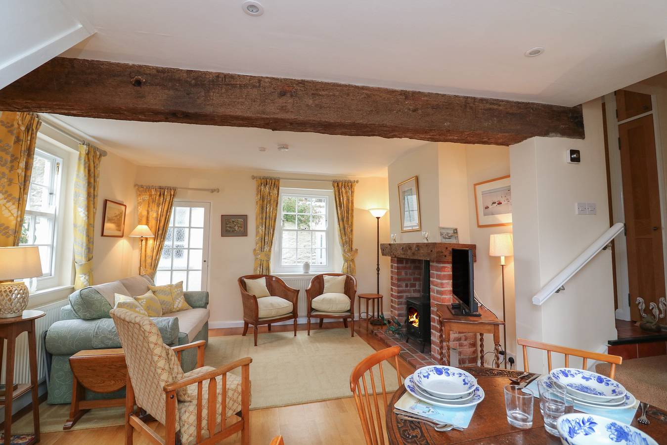 18 Robinsons Row in Salcombe, South Devon