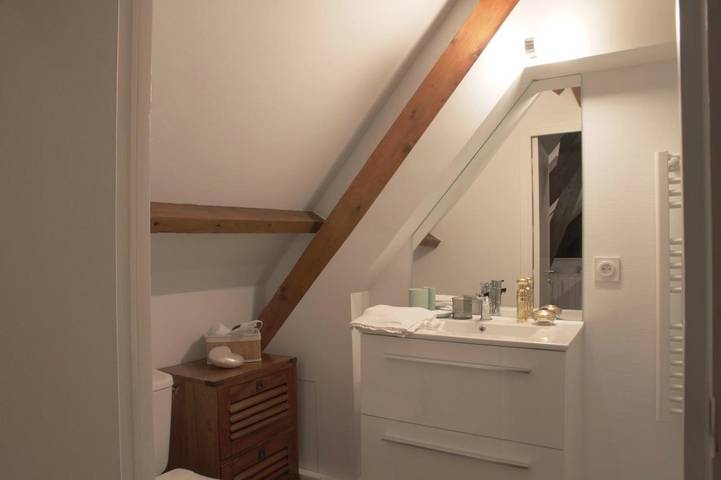 Gîte pour 2 personnes, avec vue et jardin dans Plage Kerurus Plouneour Trez - 3