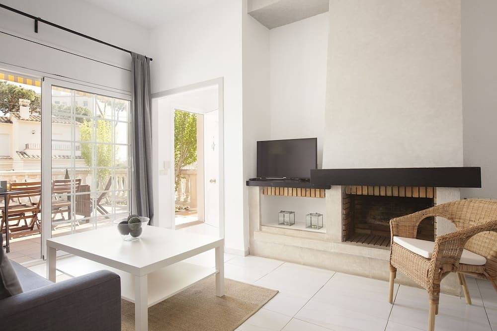 Casa en la Costa Brava, cerca de la playa-Wifi gratis.Aire Acondicionado in Platja d'Aro, Costa Brava