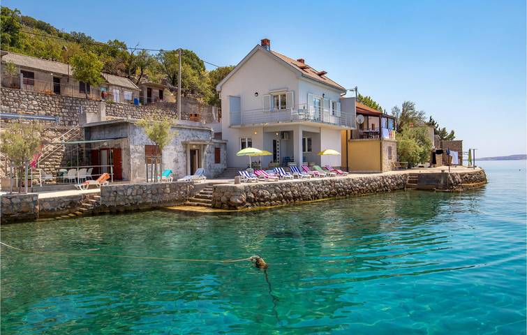 Ferienwohnung für 5 Personen, mit Terrasse in Kroatien