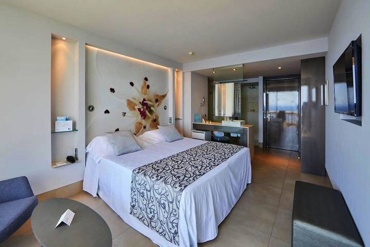 Hôtel pour 2 personnes, avec terrasse et piscine à Illetes - 4