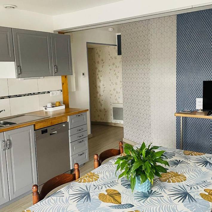 Gîte pour 7 personnes, avec jardin et vue dans Office de Tourisme de Colombey les Deux Eglises