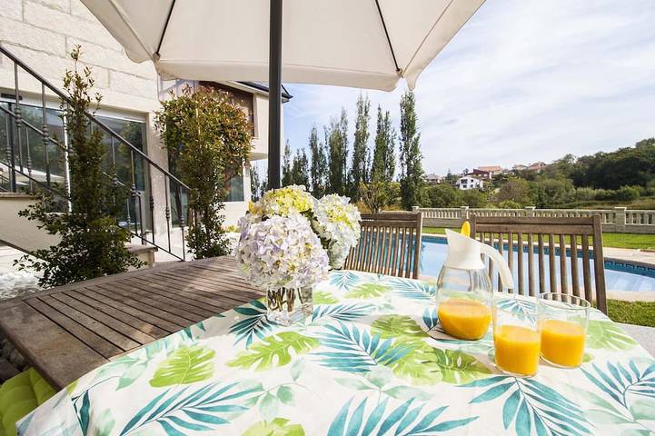 Casa de vacaciones para 12 personas, con jacuzzi y jardín - 1