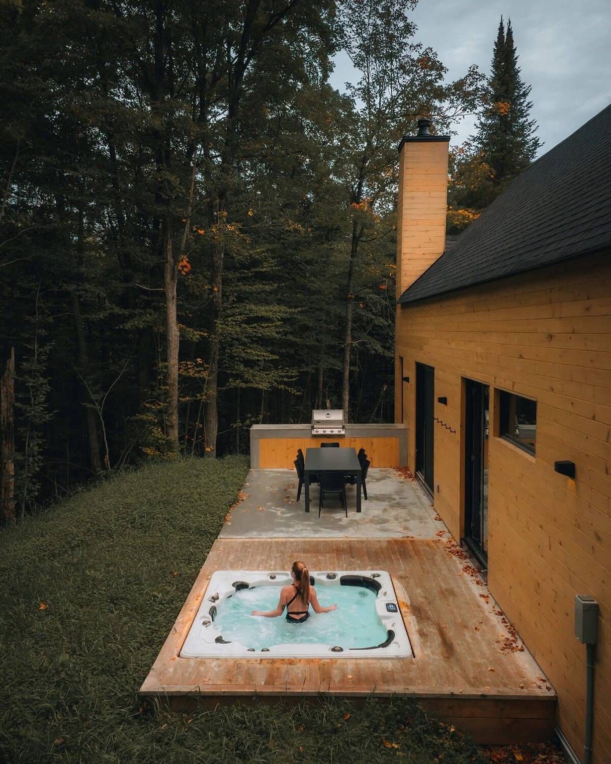 Naro Cabin in Laurentides in Lac-Supérieur, Quebec