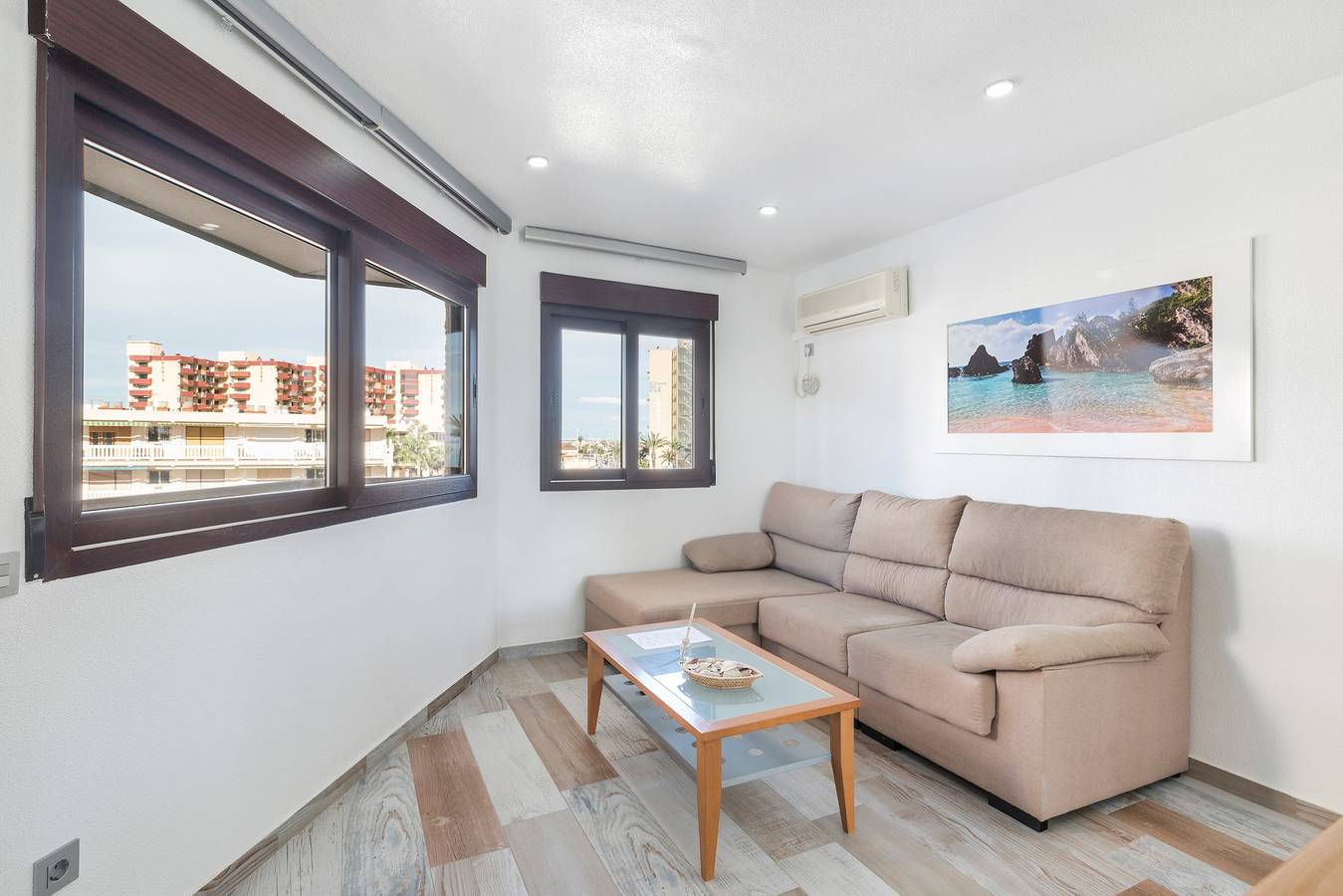 Ganze Wohnung, Ferienwohnung 'Recien Reformado 2' mit Meerblick, Gemeinschaftspool und Klimaanlage in San Javier, Costa Cálida