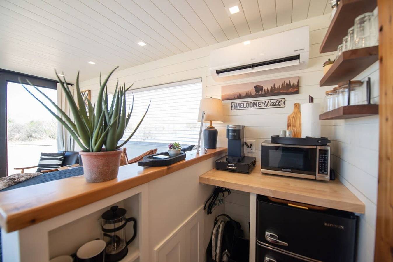 New     The Buffalo   -Shipping Container in Alpine in Condado de Brewster