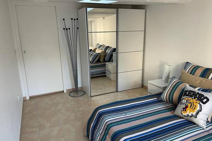 Location de vacances pour 6 personnes, avec jardin dans Marineland (Juan-les-Pins) - 2