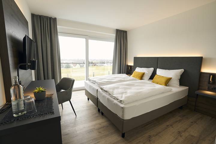 Hôtel pour 2 personnes, avec terrasse ainsi que vue sur le lac et balcon/terrasse