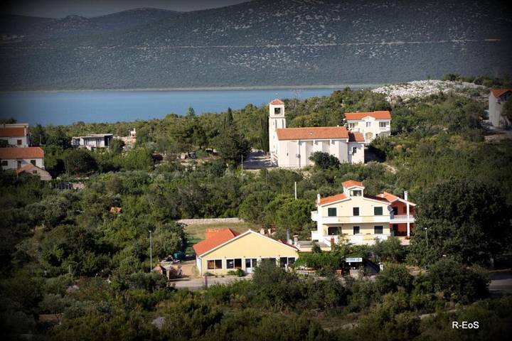 Maison d’hôte pour 2 personnes, avec jardin et balcon dans Région de Zadar - 4