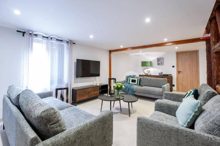 Maison de vacances pour 10 personnes, avec jacuzzi et terrasse