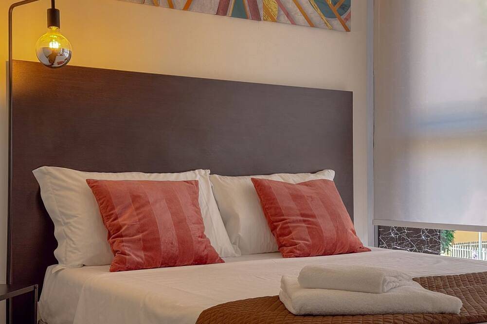 Ganze Wohnung, Boutique room downtown, just a breath away from the sea in Civitanova Marche, Adriaküste Marken