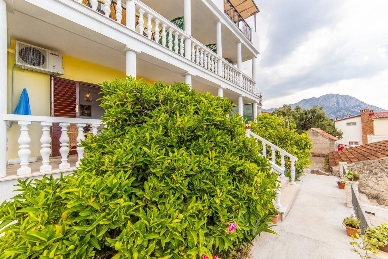 Ganze Wohnung, Apartments Sime in Brist, Makarska Riviera