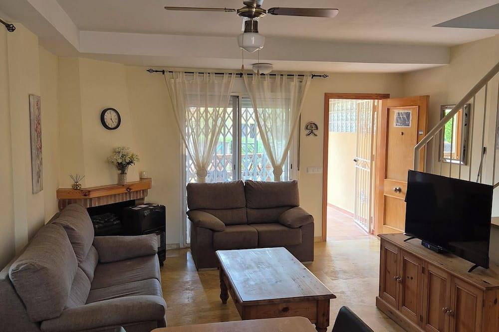 Haus (triplex) in Puerto Rey, Vera Playa, Almeria, 400m von Meer in Playas de Vera, Vera