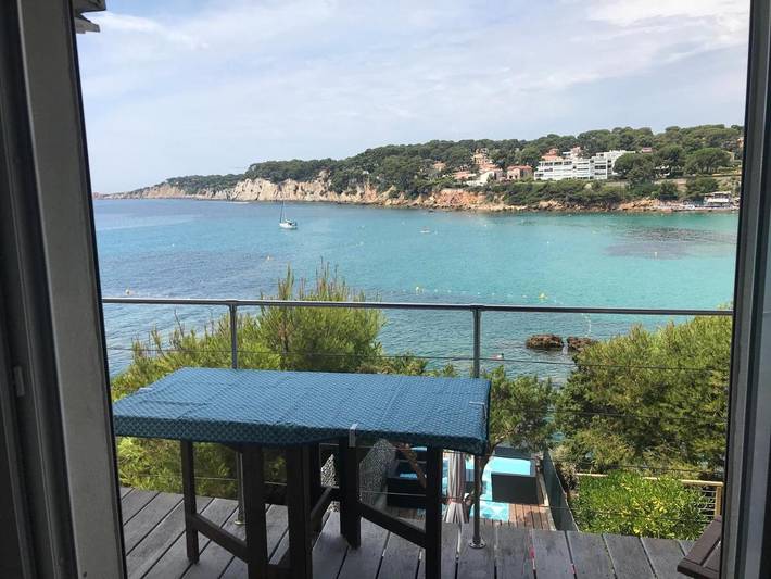 Location de vacances pour 4 personnes, avec vue et jardin dans Plage de Portissol - 3