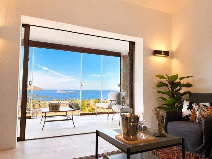 Villa per 5 persone, con Idromassaggio e Terrazza nonché Giardino e Panorama a San Pantaleo