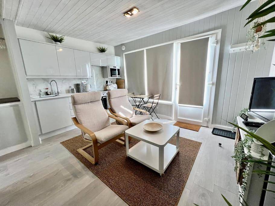 Entire apartment, One-Bedroom Apartment in Dartmouth, Devon