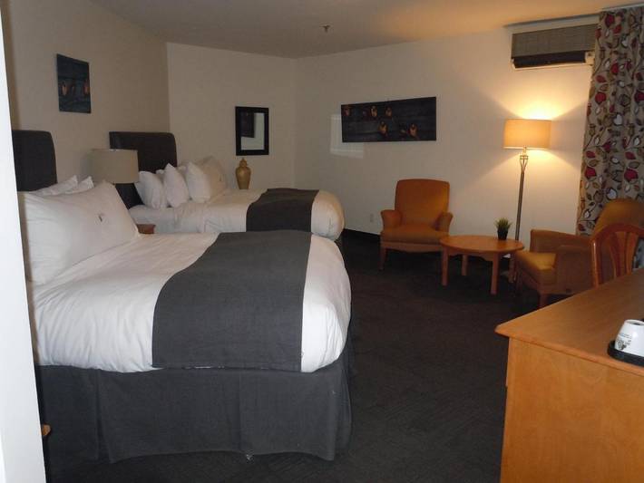 Hôtel pour 2 personnes, avec jacuzzi et sauna ainsi que piscine et terrasse dans Trois-Rivières (Canada) - 2