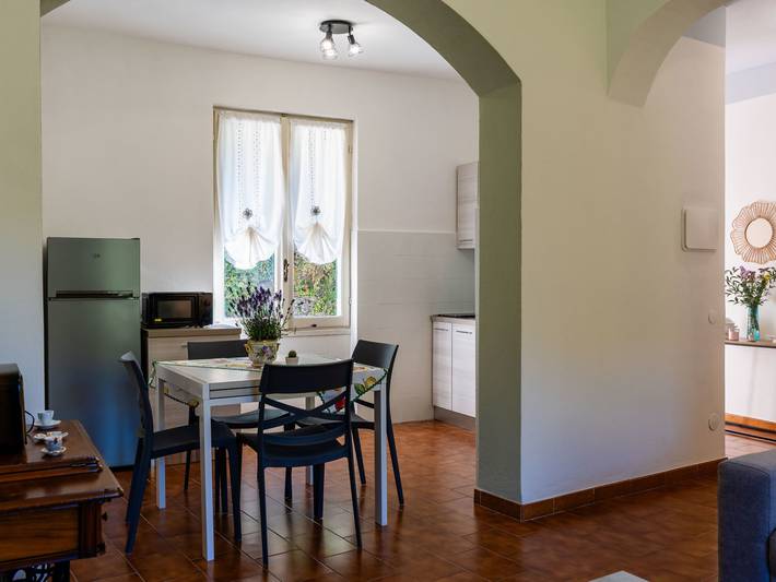 Ferienwohnung für 5 Personen, mit Terrasse und Garten in Prelà - 2