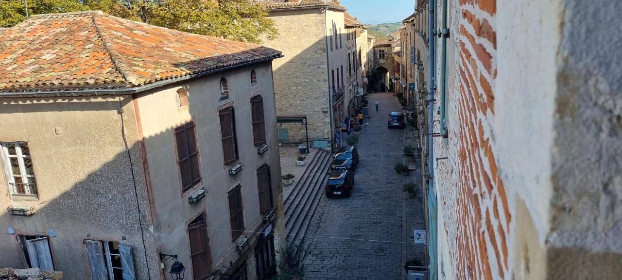 Appartement entier, Le Gîte d'Olympe in Cordes-sur-Ciel, Région d'Albi