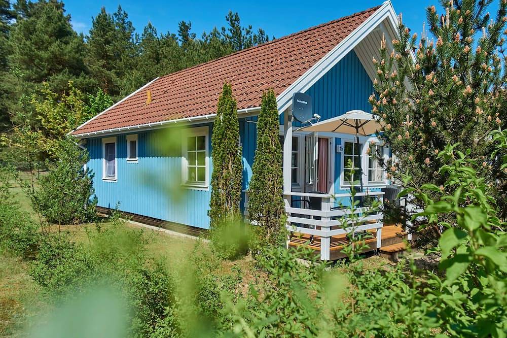 Ferienhaus mit 3 Schlafzimmern direkt am Useriner See mit Badestrand, Kaminofen in Userin, Mecklenburg-Strelitz