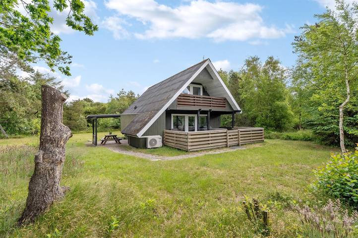 Ferieudlejning for 6 personer, med sauna og terrasse i Sønderho