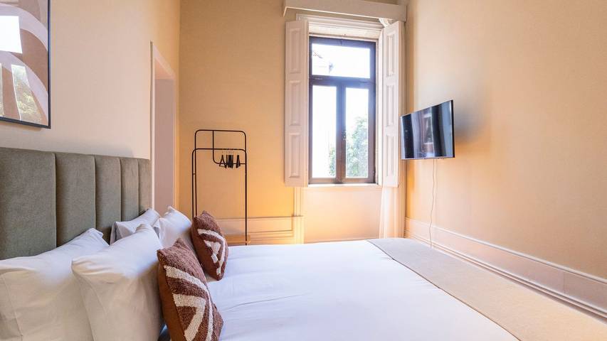 Apartamento entero, Guesthouse Bonjardim - 104 by LovelyStay in Santo Ildefonso, Distrito de Porto