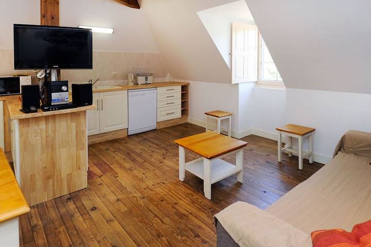 Gîte pour 4 personnes, avec Balcon et Piscine à Saint-Vincent-de-Cosse - 2