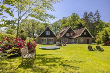 Ferienhaus für 20 Personen, mit Garten in Losser