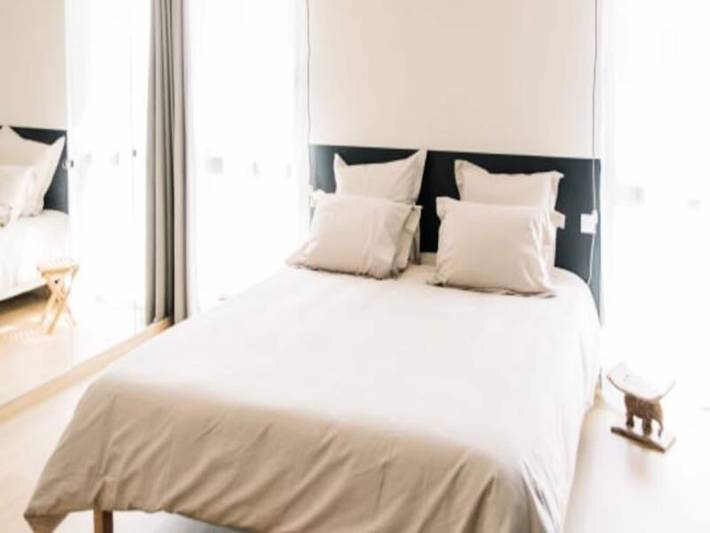 Gîte pour 8 personnes, avec jardin ainsi que piscine et terrasse, adapté aux familles à Saumane-de-Vaucluse - 4