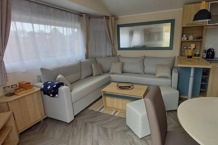 Chalet pour 4 personnes, avec jardin et terrasse