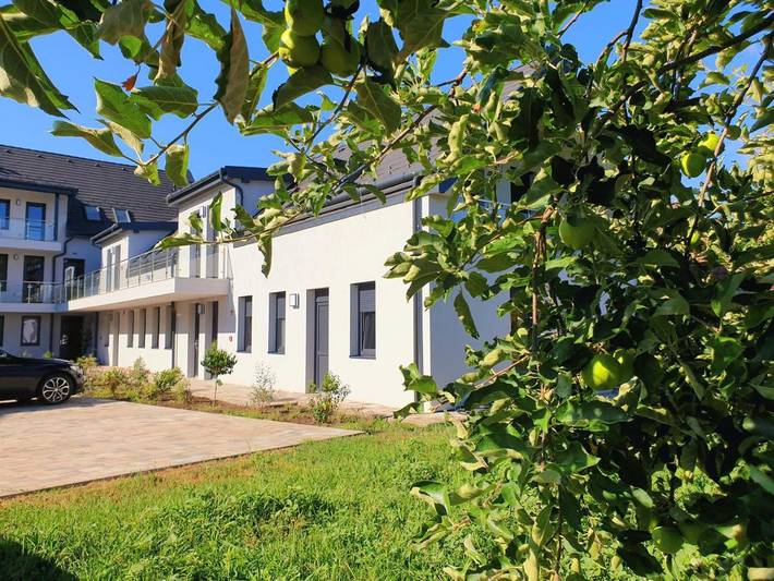 Gîte pour 8 personnes, avec jardin et jacuzzi à Eger - 2