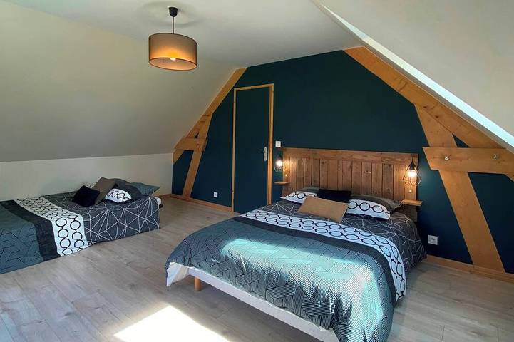 Gîte pour 14 personnes, avec jardin à Les Moitiers-d'Allonne - 2