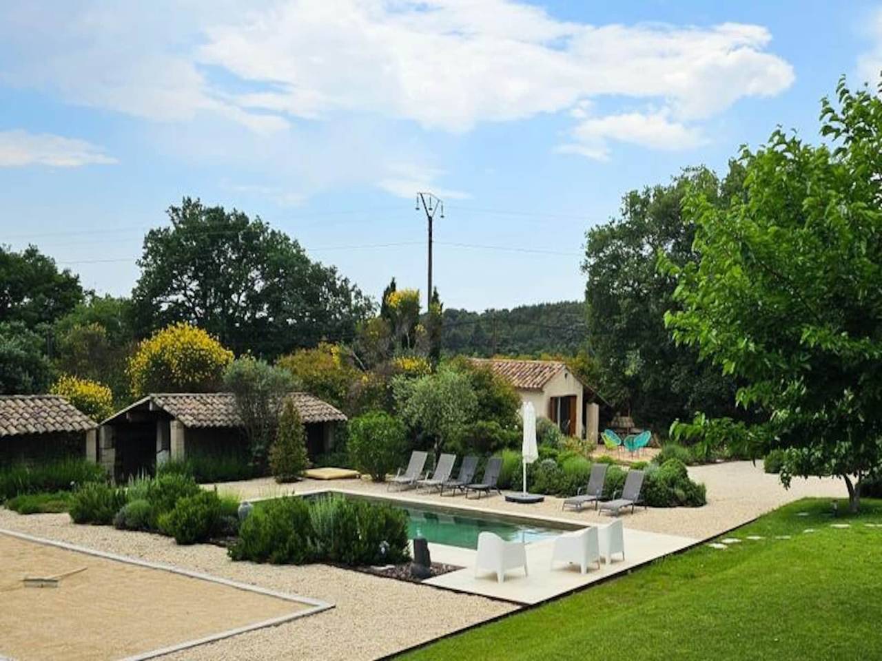 Entire apartment, House at the Foot of the Vines in Lauris, Parc naturel régional du Luberon