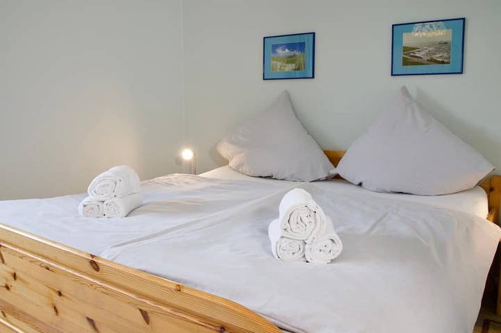 Ferienhaus für 4 Personen, mit Garten und Terrasse sowie Pool