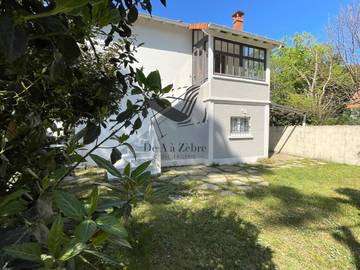 Gîte pour 5 personnes, avec jardin et terrasse dans Plage de la Cèpe